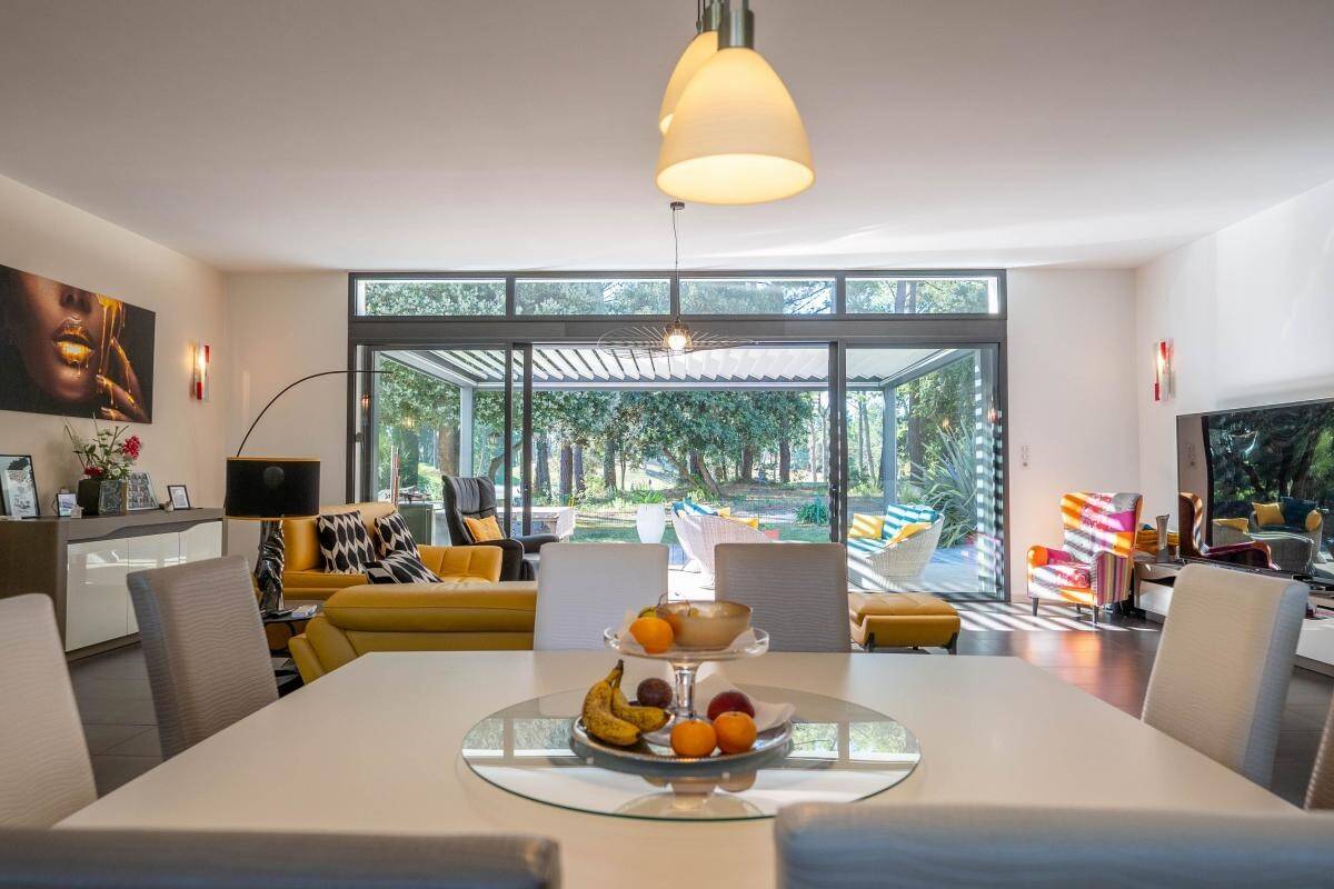 Maison à vendre, 238m², LES MATHES