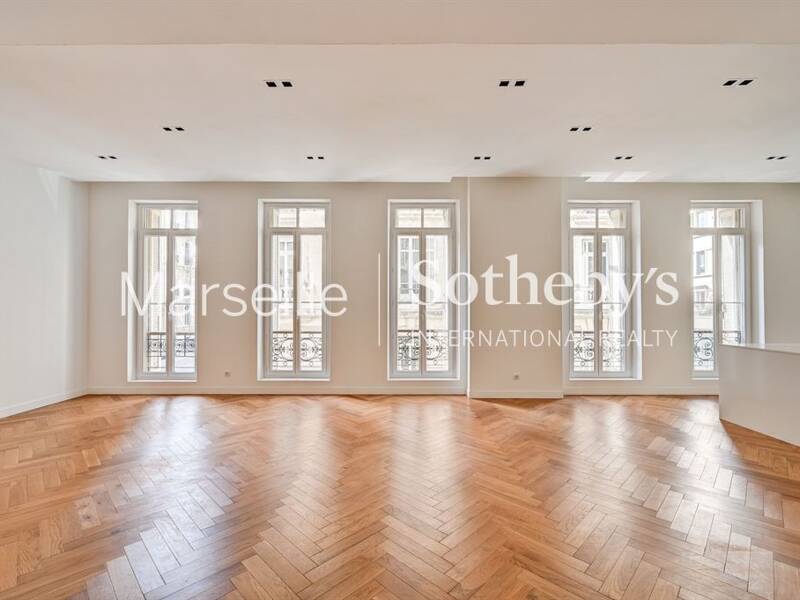 Maison à louer, 130m², MARSEILLE 1ER