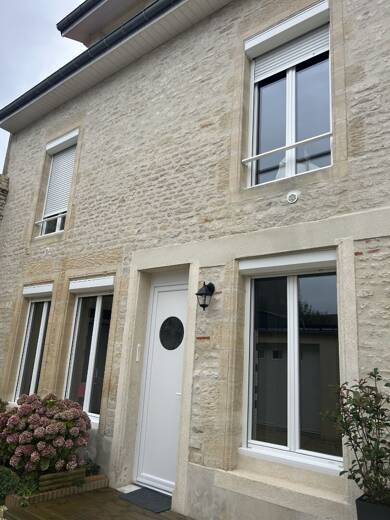 Maison à vendre 274 300 € 5 pièces 3 chambres 94 m² 99 m² de terrain Hermanville sur Mer 14880