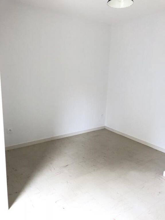 Maison à louer, 18m², POITIERS