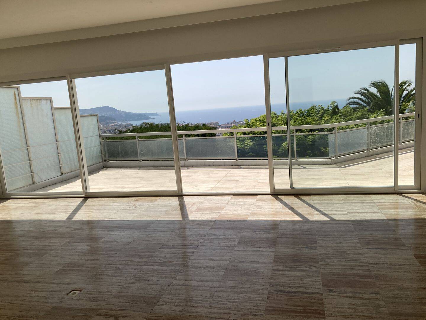 VILLA D'EXCEPTION AU COEUR DE NICE — 8