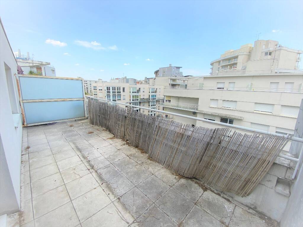 Maison à louer, 23m², COURBEVOIE