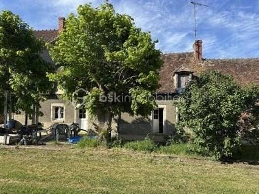 Demeure à vendre 177 000 € 8 pièces 6 chambres 176,55 m² 27 232 m² de terrain Bélâbre 36370
