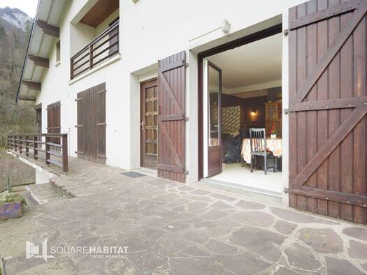 Appartement à vendre 66 000 € 2 pièces 1 chambre 35 m² RDC Eaux-Bonnes 64440