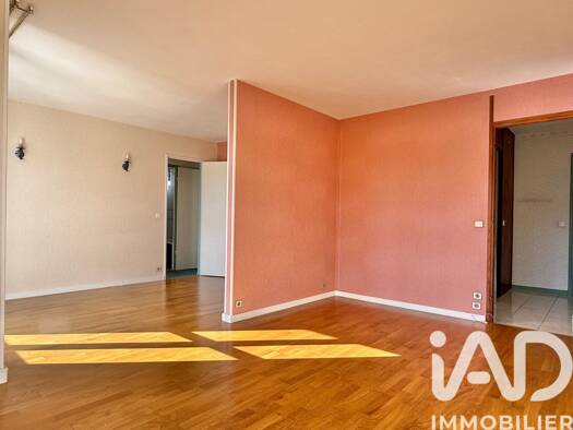 Appartement à vendre 176 000 € 5 pièces 4 chambres 87 m² Étage 2/3 Rue de Gravigny Chilly-Mazarin 91380
