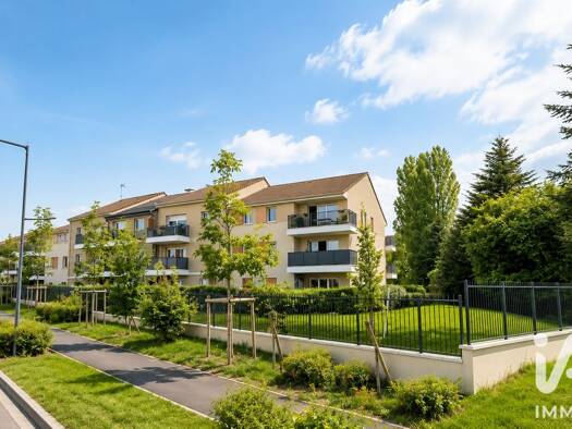 Appartement à vendre 245 000 € 2 pièces 1 chambre 43 m² RDC/3 Montévrain 77144