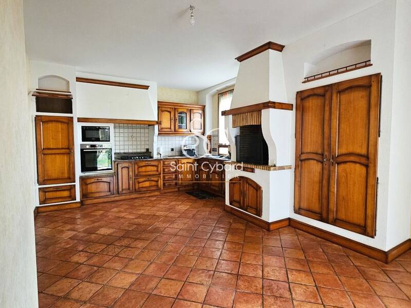 Maison à vendre, 293m², L'ISLE D'ESPAGNAC