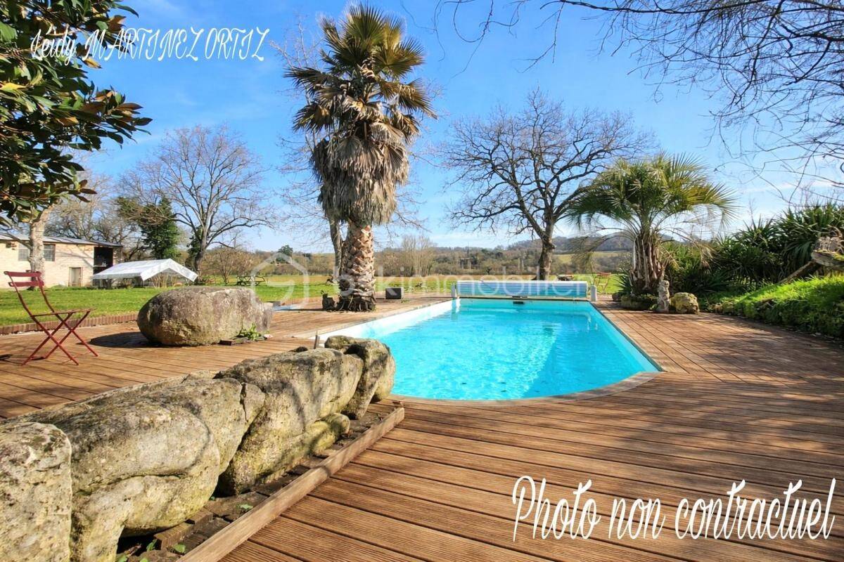 Maison à vendre, 215m², VIC FEZENSAC