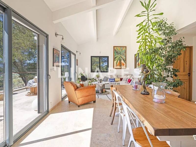 Maison à vendre, 215m², LA BOUILLADISSE