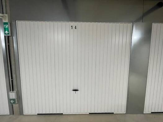 Parking à louer 90 € Centre Décines-Charpieu 69150