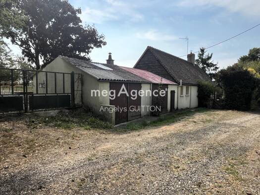 Maison de plain-pied à vendre 155 500 € 5 pièces 4 chambres 95 m² 21 147 m² de terrain Beaumont-sur-Sarthe 72170