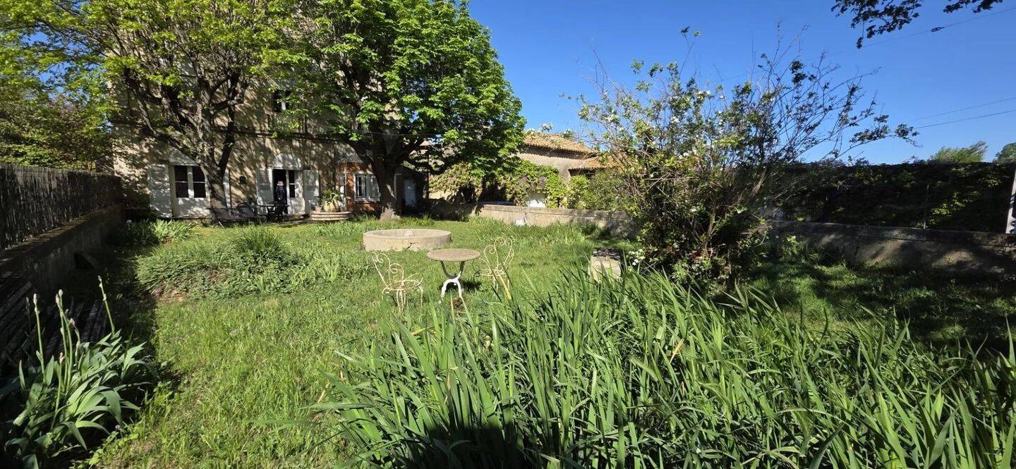 Maison à vendre, 237m², SAINT NAZAIRE D'AUDE