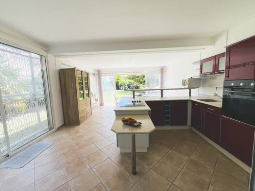 Appartement à vendre 175 000 € 2 pièces 1 chambre 44,7 m² RDC/1 Saint-François 97118