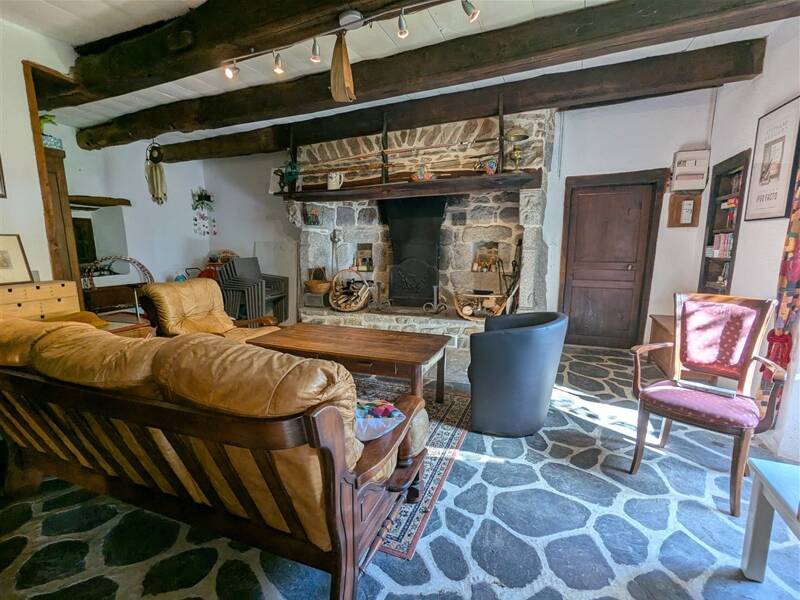 Maison à vendre, 142m², LAROCHE PRES FEYT