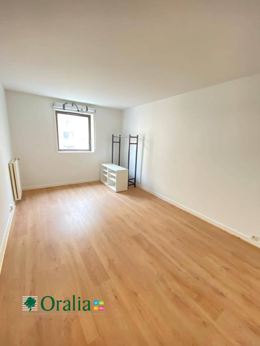 Maison à louer, 22m², LEVALLOIS PERRET
