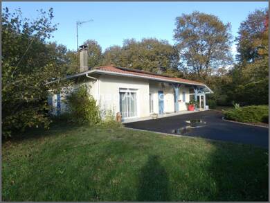 Maison à vendre 287 000 € 6 pièces 4 chambres 130 m² 3 300 m² de terrain Saint-Maurice-sur-Adour 40270