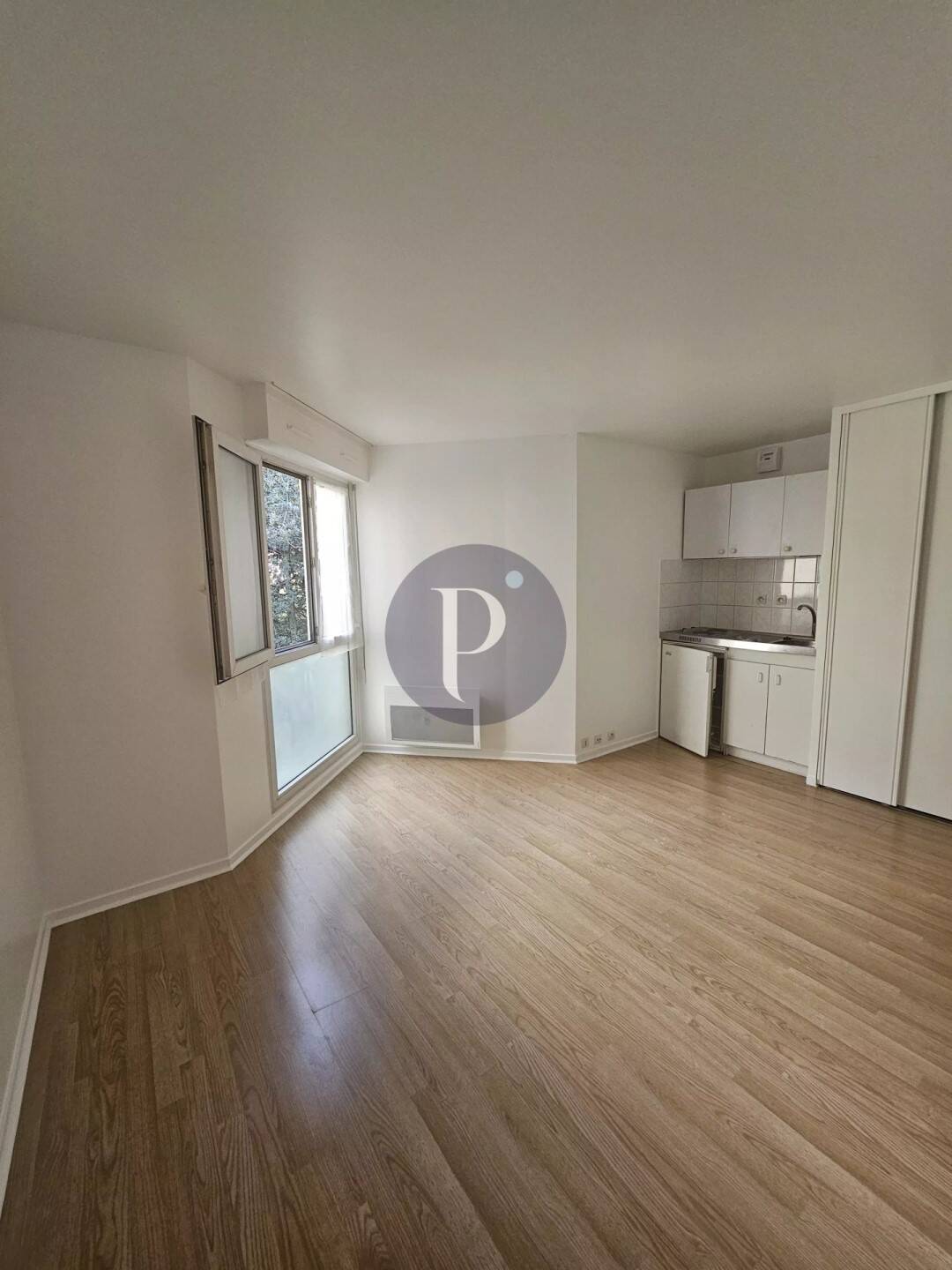 Maison à louer, 18m², LE KREMLIN BICETRE