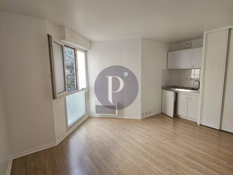 Maison à louer, 18m², LE KREMLIN BICETRE
