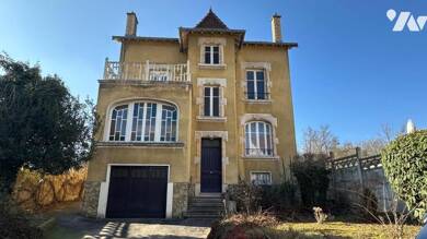 Maison à vendre 346 500 € 10 pièces 8 chambres 200 m² 1 055 m² de terrain Laneuveville Devant Nancy 54410