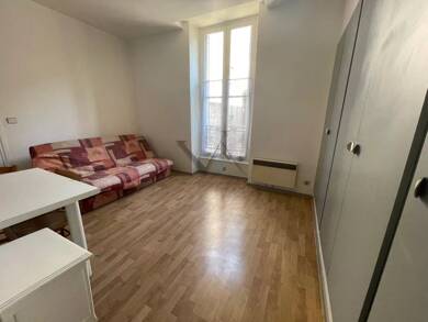 Appartement à louer 390 € 1 pièce 21,9 m² 2ème étage Ville-Basse Montélimar 26200