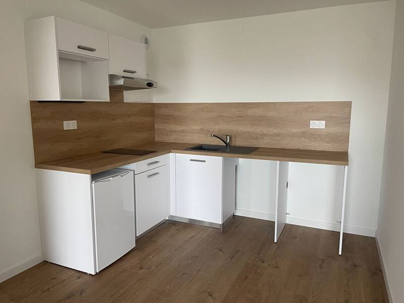 Maison à louer, 45m², VERN SUR SEICHE