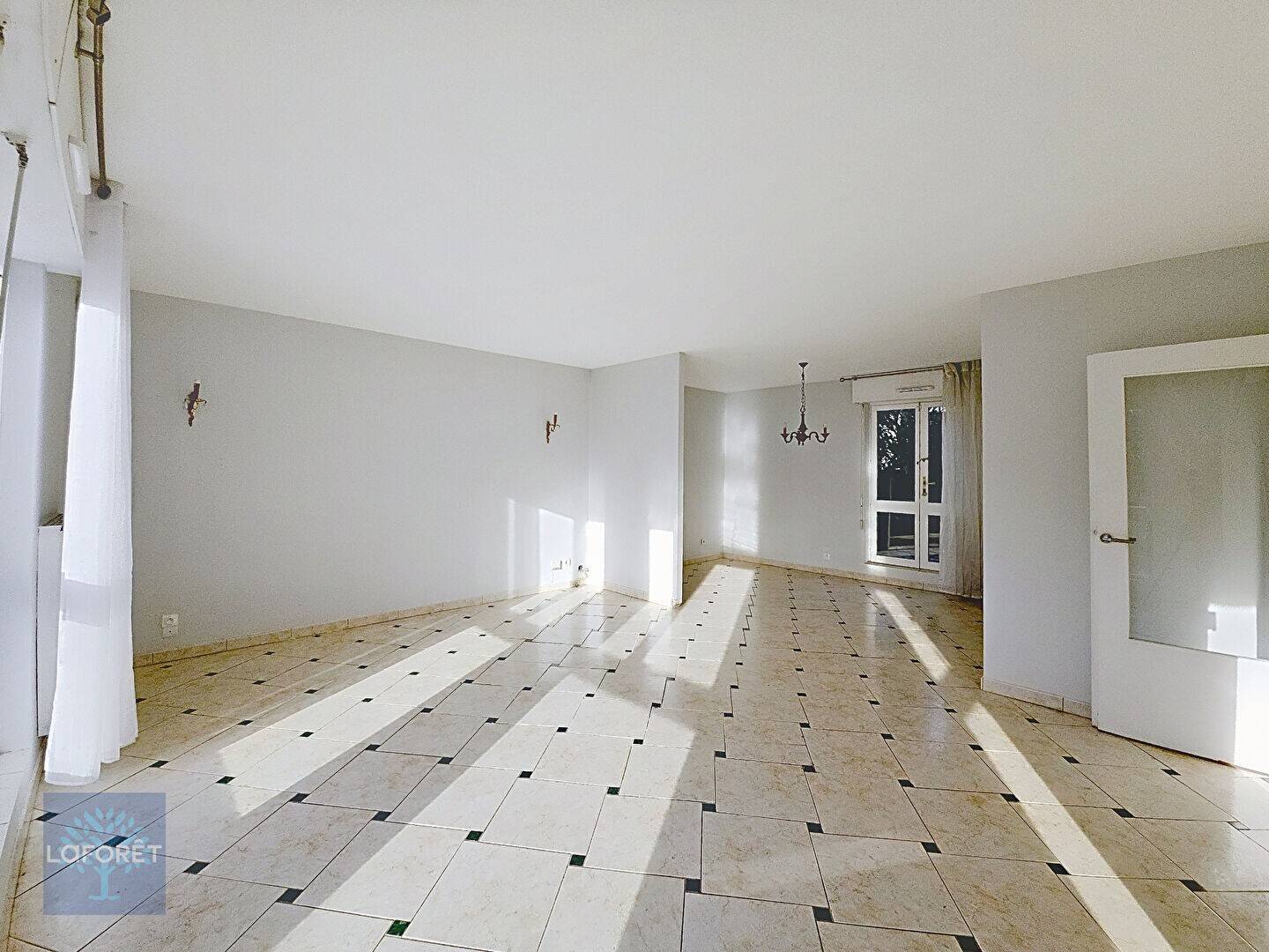 Maison à vendre, 99m², COURCOURONNES