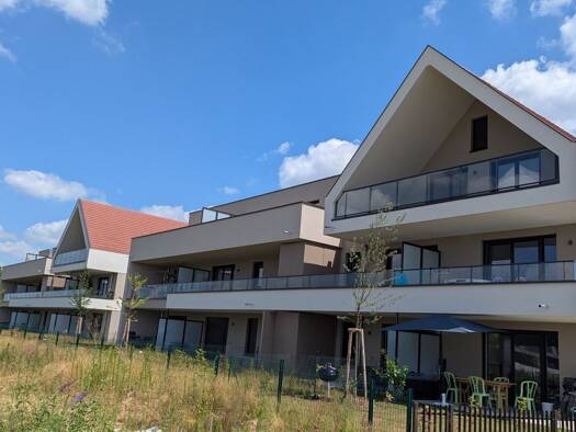 Appartement à louer - Première occupation 1 530 € 5 pièces 3 chambres 95 m² Étage 1/2 Oberschaeffolsheim 67203