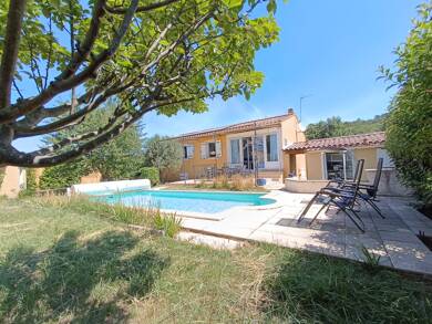 Villa à vendre 349 000 € 4 pièces 3 chambres 100 m² 745 m² de terrain Regusse 83630