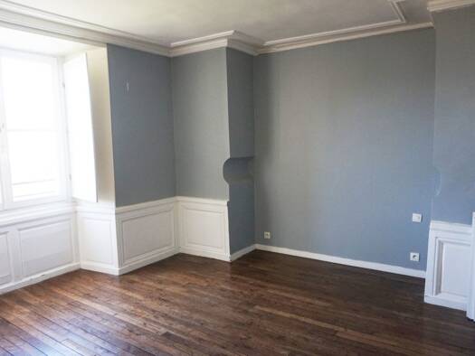Appartement à louer 990 € 4 pièces 2 chambres 71 m² Étage 2/3 Brunoy 91800