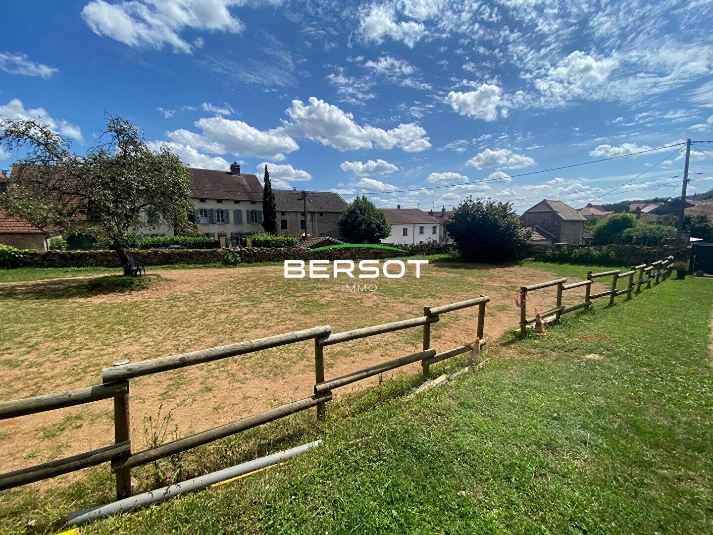 Maison à vendre, 130m², PORT SUR SAONE