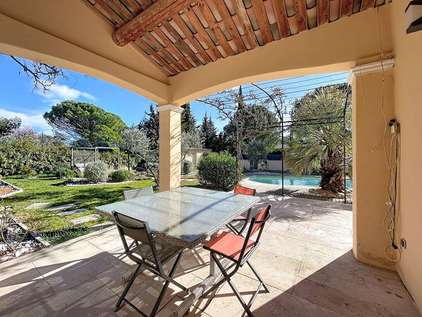 Maison à vendre, 156m², LA MOTTE D'AIGUES