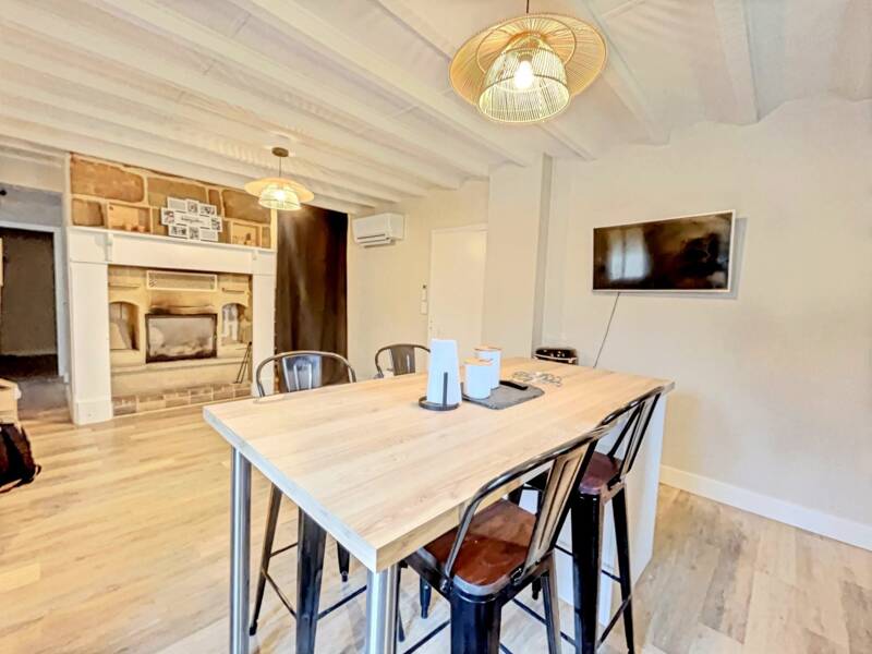 Maison à louer, 127m², SAINT PANTALEON DE LARCHE