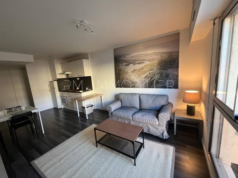 Maison à louer, 41m², MARSEILLE 7E