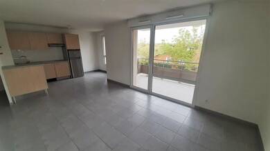 Appartement à louer 653 € 3 pièces 2 chambres 63,3 m² 1er étage Saint Jory 31790
