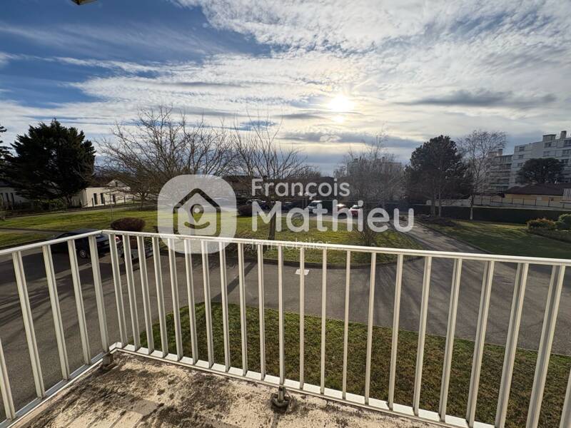 Maison à vendre, 83m², PERONNAS