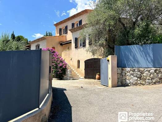 Maison à vendre 799 000 € 5 pièces 4 chambres 198,43 m² 1 274 m² de terrain Nord Peymeinade 06530
