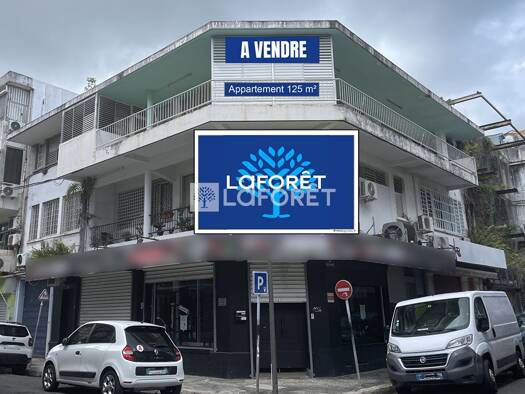 Appartement à vendre 283 400 € 4 pièces 3 chambres 125 m² Étage 2/2 Pointe a Pitre 97110