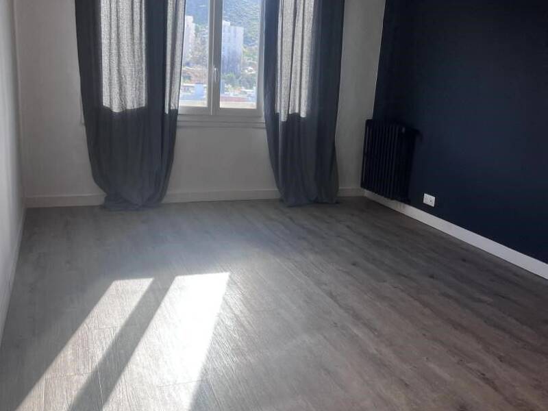 Maison à louer, 57m², MARSEILLE 11E