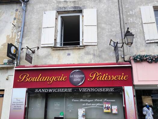 Local commercial à vendre 179 000 € 155 m² de surface de vente Centre Ville Saint-Jean-d'Angély 17400
