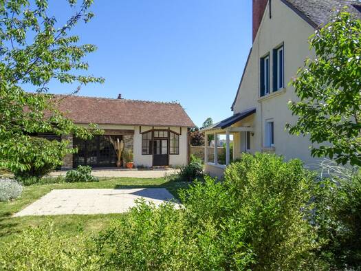 Maison à vendre 299 000 € 6 pièces 4 chambres 162 m² Châtres-sur-Cher 41320