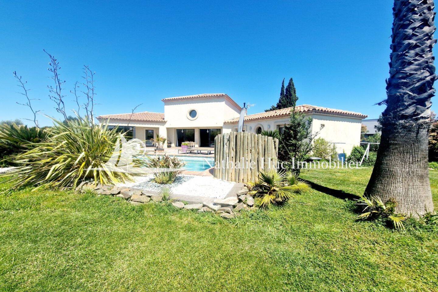Maison à vendre, 205m², SAINT FELIU D'AVALL