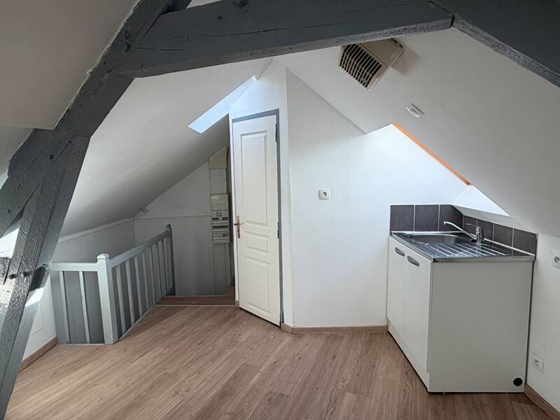Maison à louer, 13m², SAINT LEGER DU BOURG DENIS
