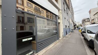 Espace bureau à vendre 255 000 € 42,6 m² de bureaux Carnot Gambetta Suresnes 92150