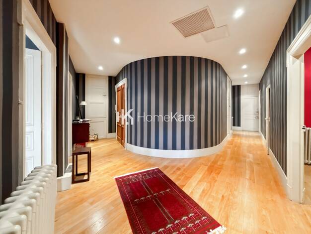 Appartement à vendre 599 000 € 4 pièces 3 chambres 150 m² Étage 1/4 Le Busca Toulouse 31000