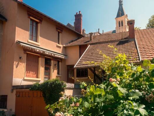 Maison à vendre 66 000 € 4 pièces 1 chambre 83,5 m² 185 m² de terrain Châtillon-sur-Loire 45360