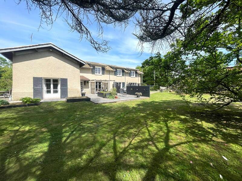 Maison à vendre, 187m², MONTMERLE SUR SAONE