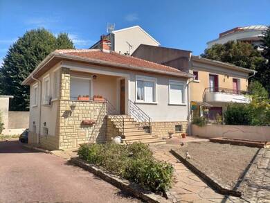 Maison à louer 1 000 € 3 pièces 2 chambres 80 m² Zola - Pressence Villeurbanne 69100