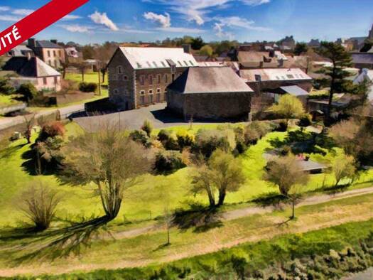 Immeuble à vendre 925 000 € 334 m² La Roche-Jaudy 22450