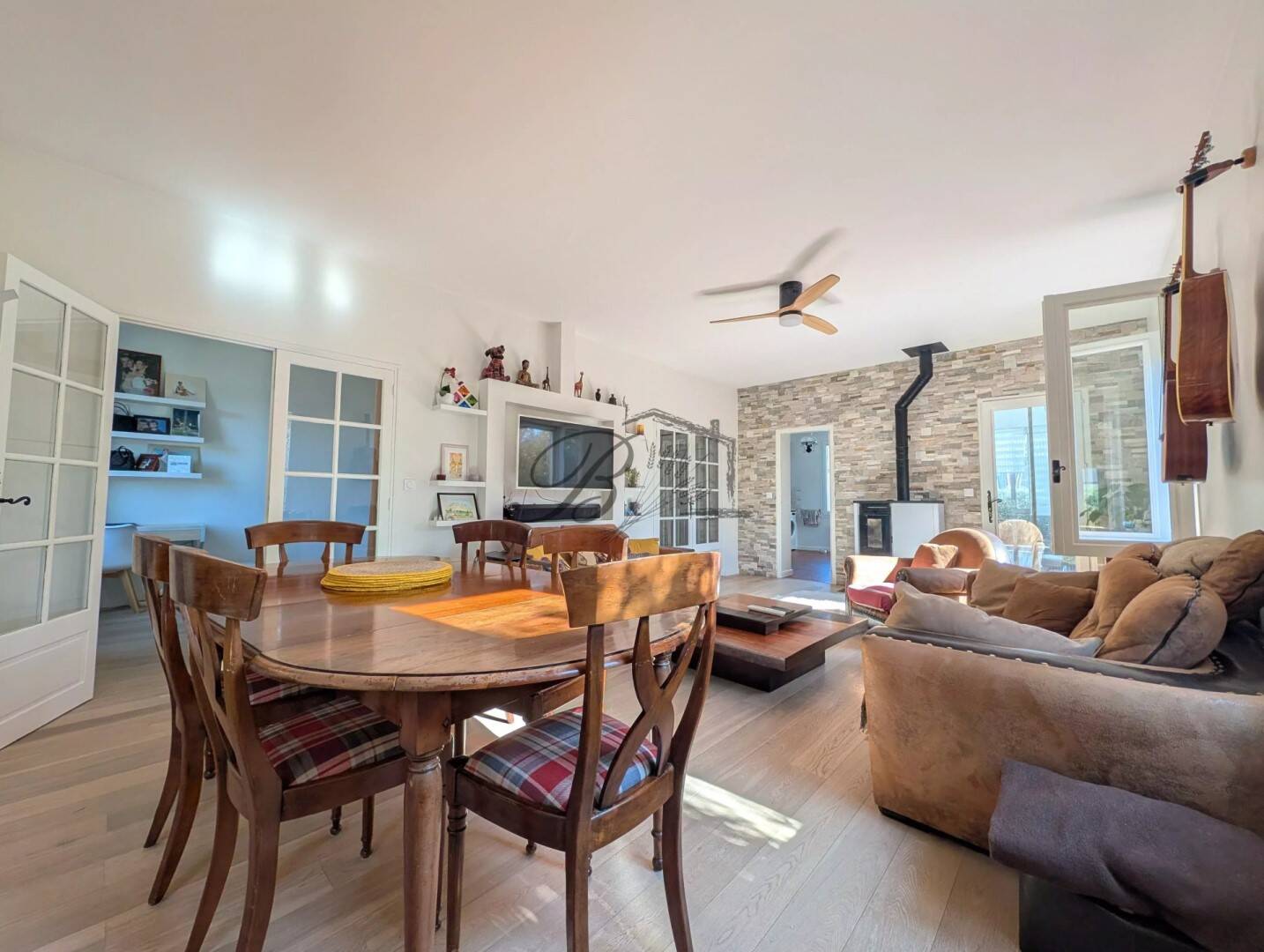 Maison à vendre, 152m², LA TOUR D'AIGUES