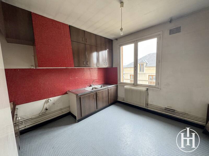 Maison à vendre, 137m², SAINT AMAND MONTROND